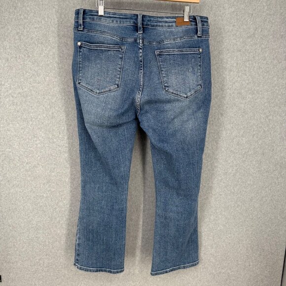 Judy Blue Mid Rise Demi Crop Bootcut Jeans Size 15/32 Medium Wash Stretch Casual - Picture 4 of 14